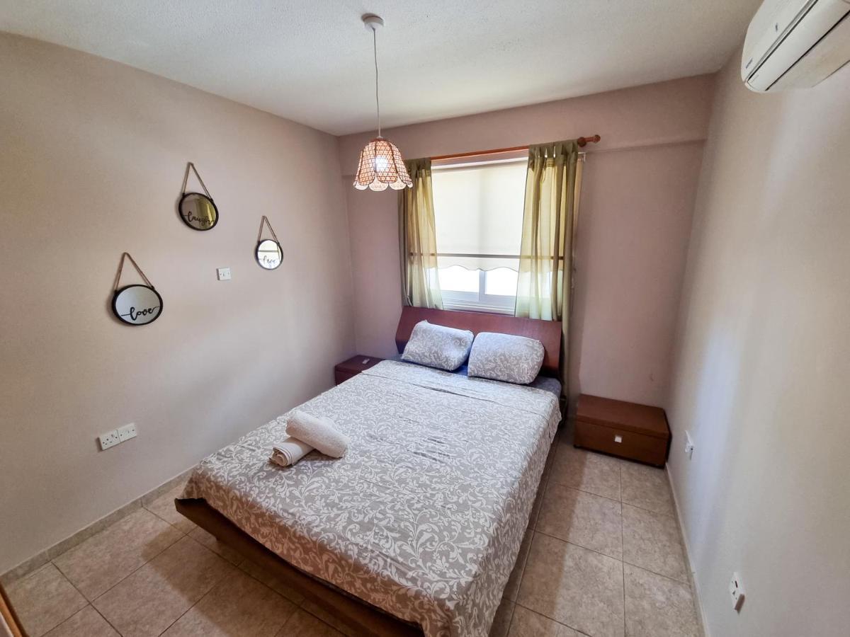 Dock Holiday Apartment لارنكا المظهر الخارجي الصورة